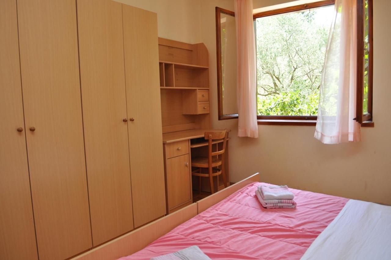 Apartman Kraljev Biograd Na Moru Exterior foto